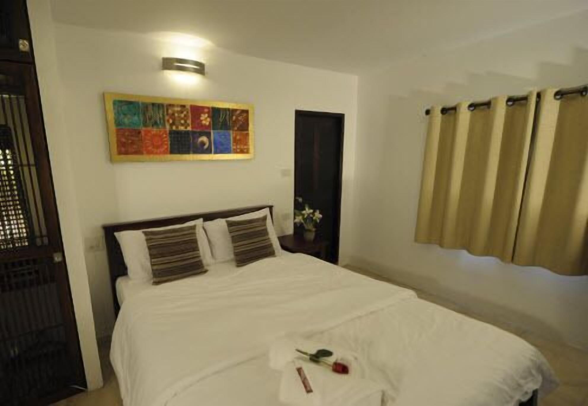 Baantalay Thungwualaen Hotel Pathiu Luaran gambar