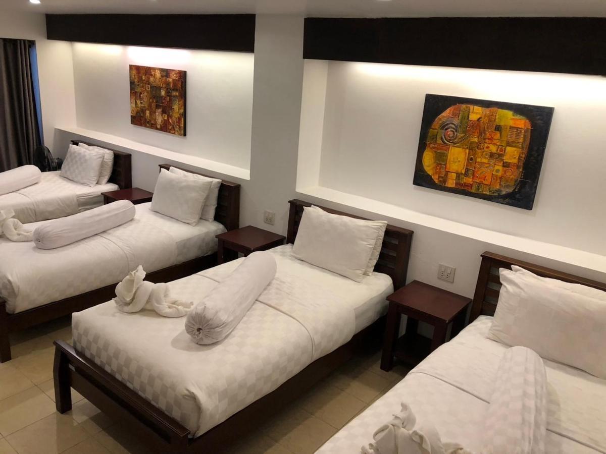 Baantalay Thungwualaen Hotel Pathiu Luaran gambar